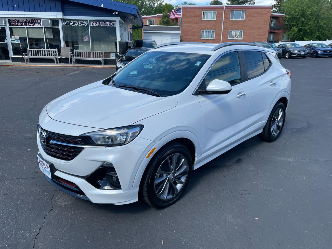 View vehicle photo 7