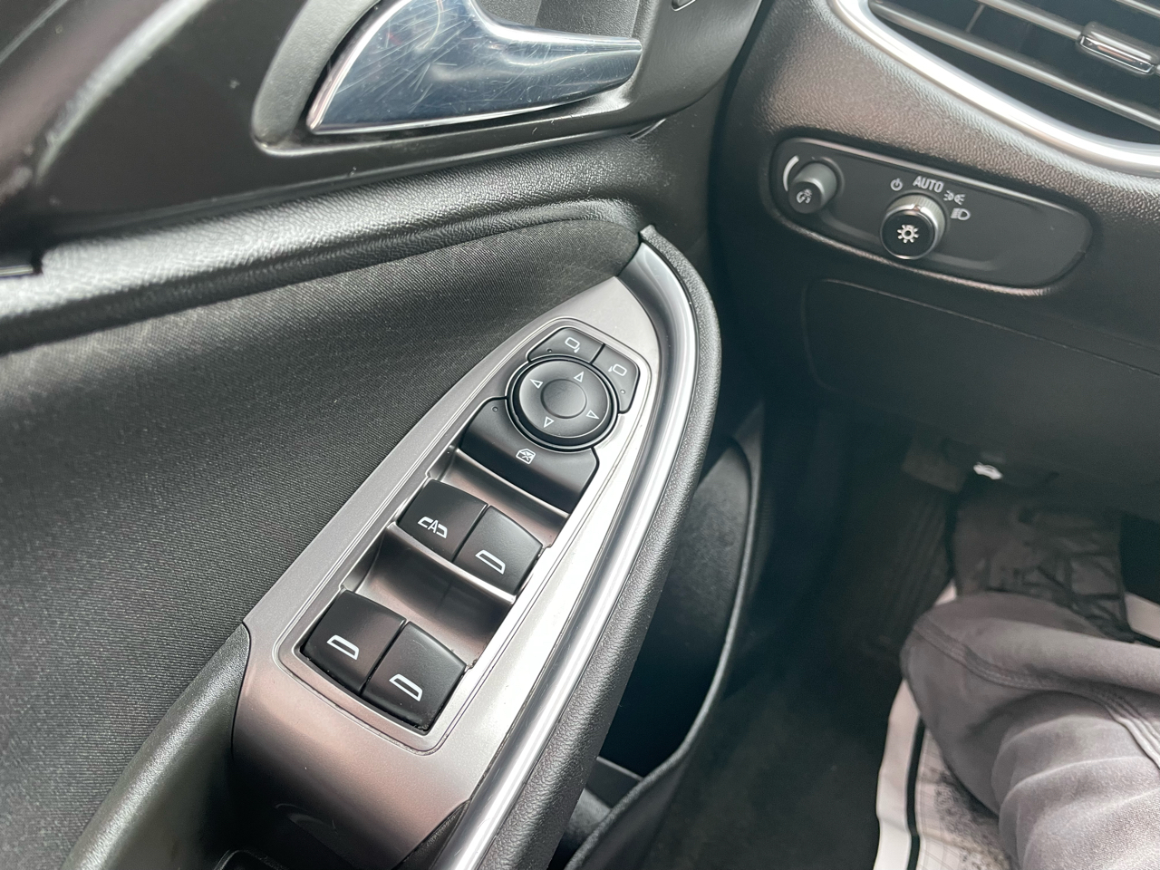 Chevrolet Malibu 4dr Sdn LT 2020