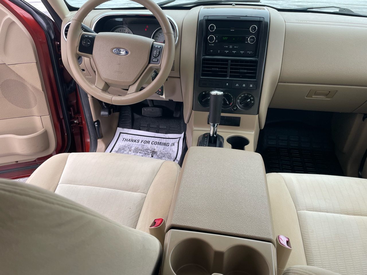 Ford Explorer Sport Trac 4WD 4dr XLT 2010