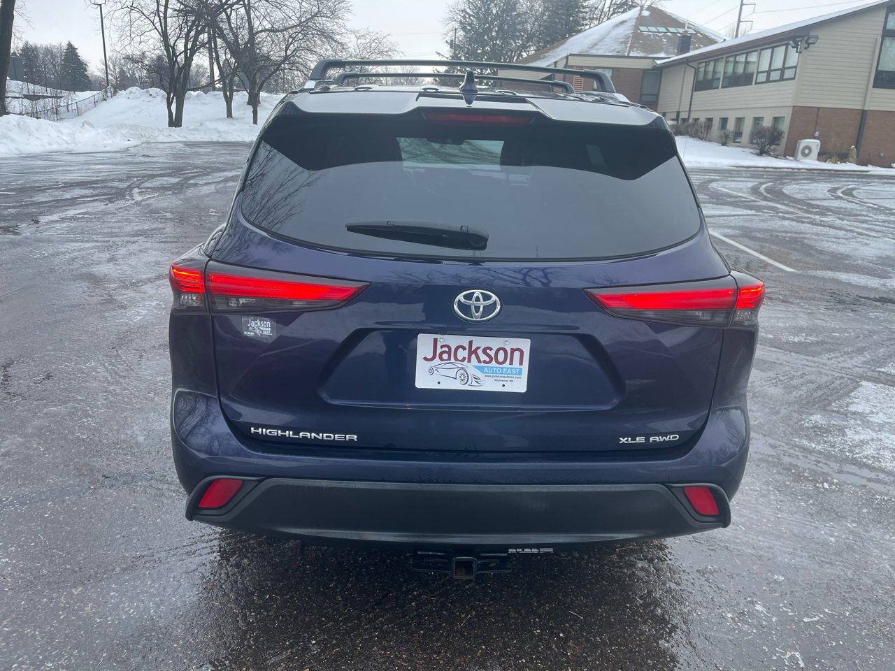 Toyota Highlander XLE AWD (Natl) 2021