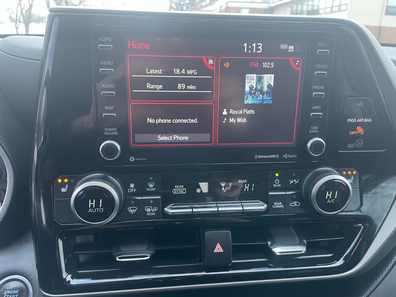 Toyota Highlander XLE AWD (Natl) 2021