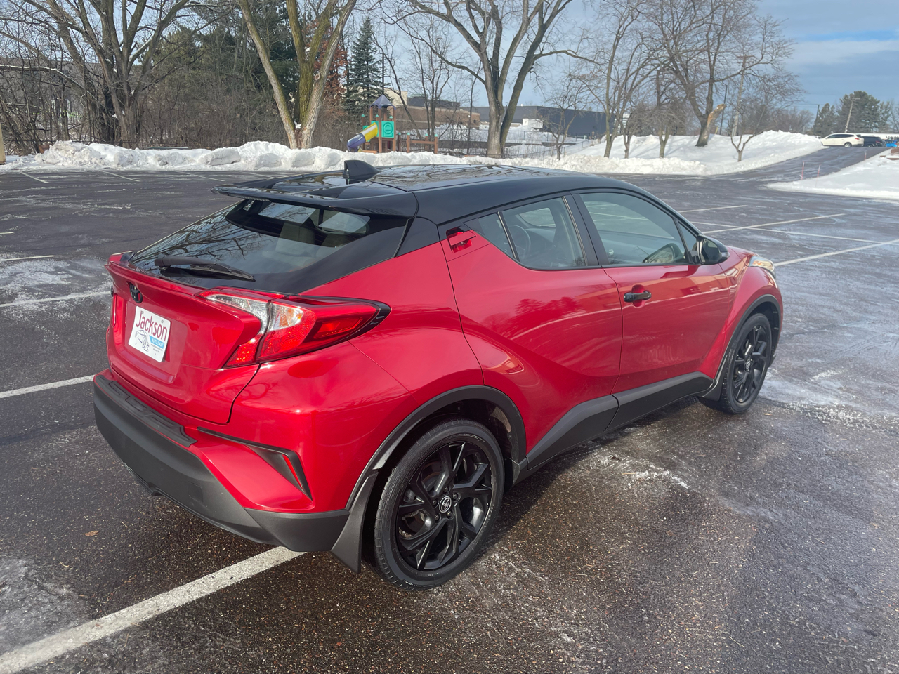 Toyota C-HR Nightshade FWD (Natl) 2021