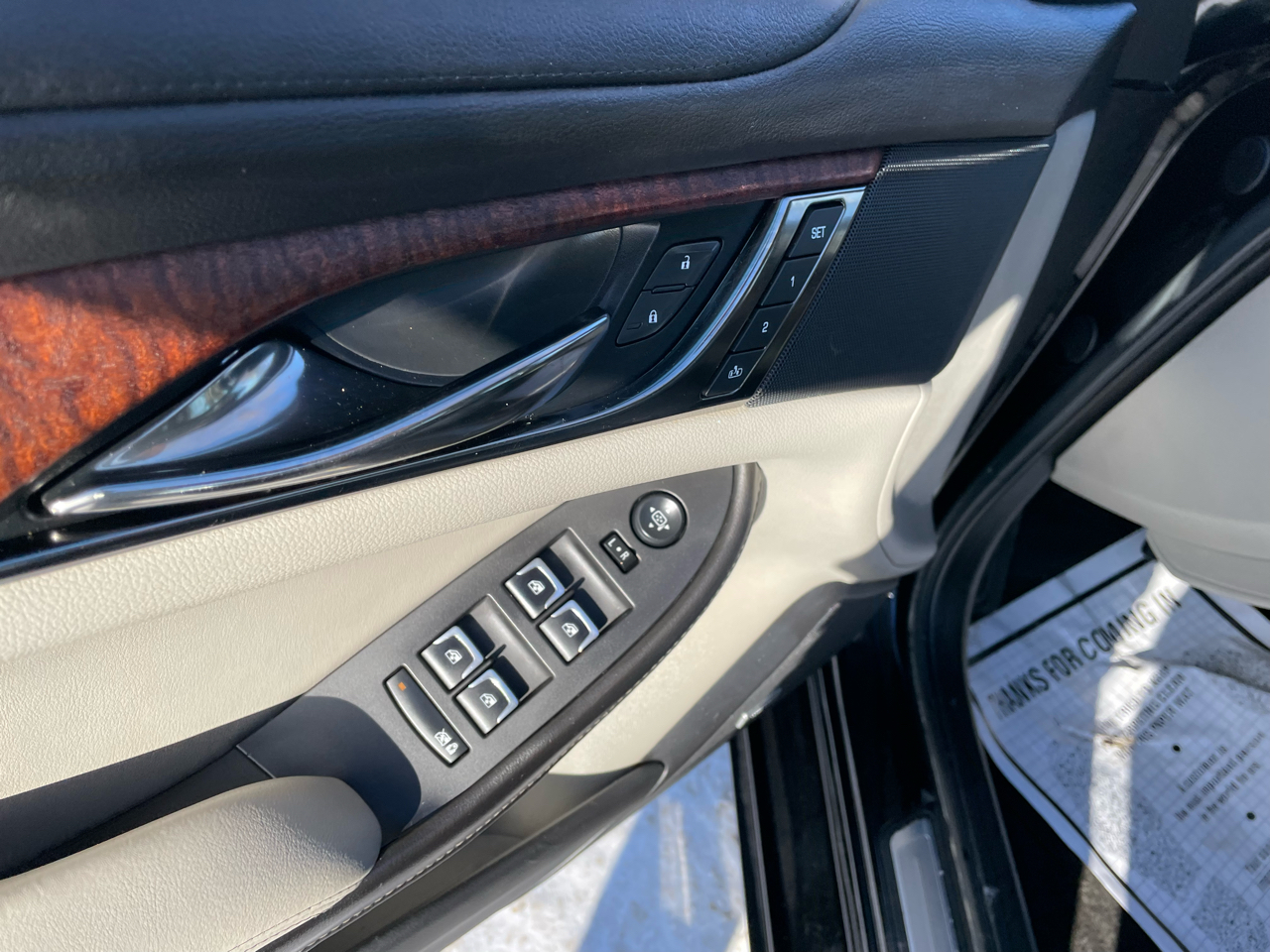 Cadillac CTS Sedan 4dr Sdn 2.0L Turbo AWD 2015