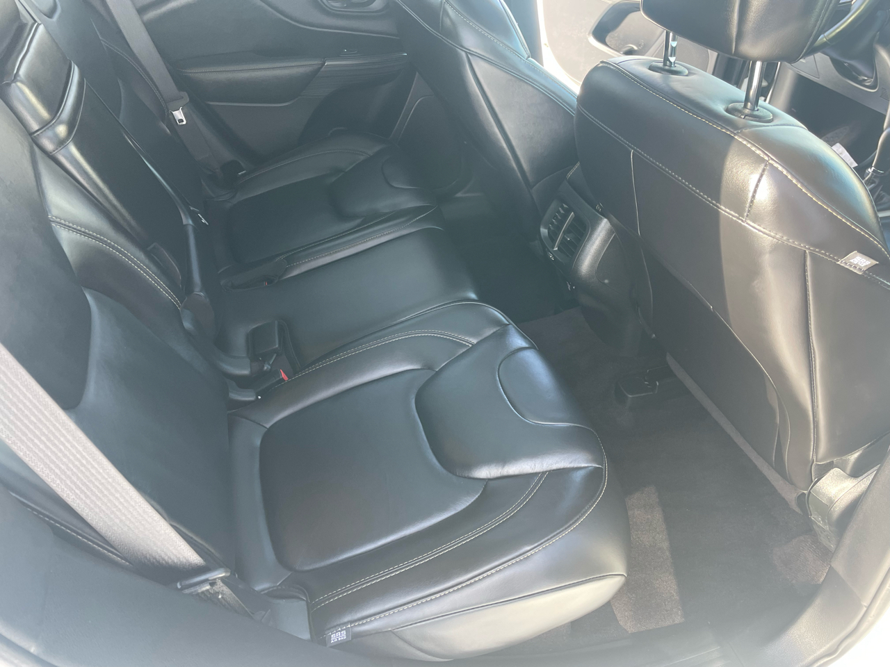 Jeep Cherokee 4WD 4dr High Altitude 2016