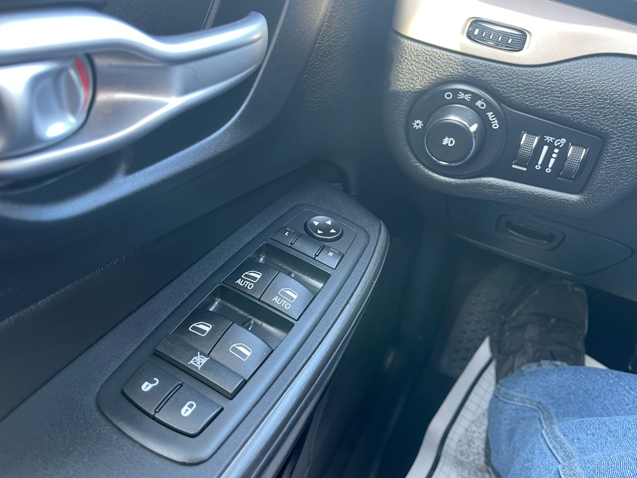 Jeep Cherokee 4WD 4dr High Altitude 2016