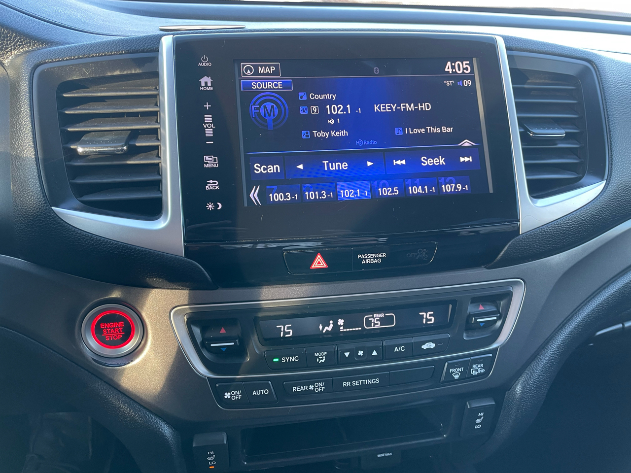 Honda Ridgeline RTL-T 4x4 Crew Cab 5.3' Bed 2017