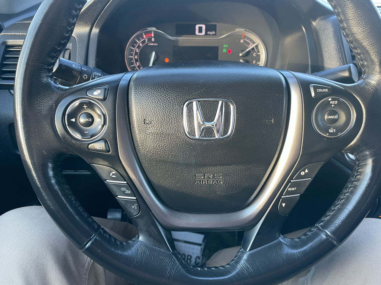 Honda Ridgeline RTL-T 4x4 Crew Cab 5.3' Bed 2017