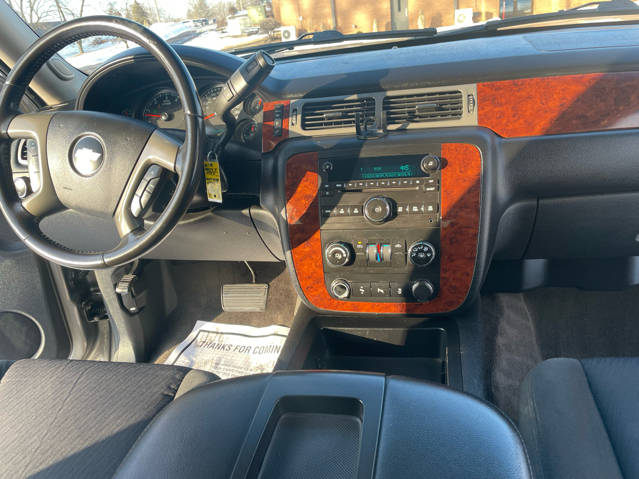 Chevrolet Avalanche 4WD Crew Cab LS 2012