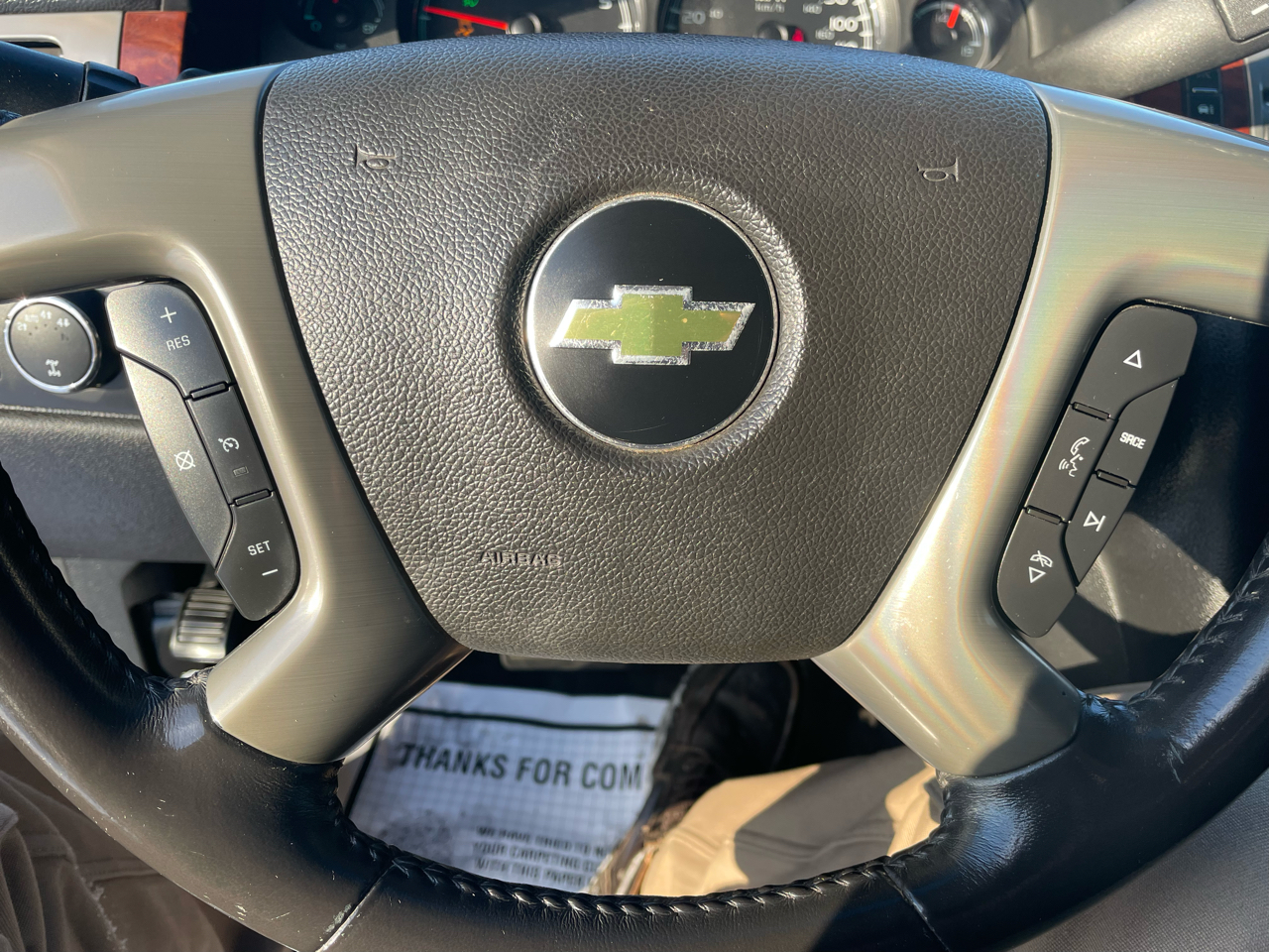 Chevrolet Avalanche 4WD Crew Cab LS 2012