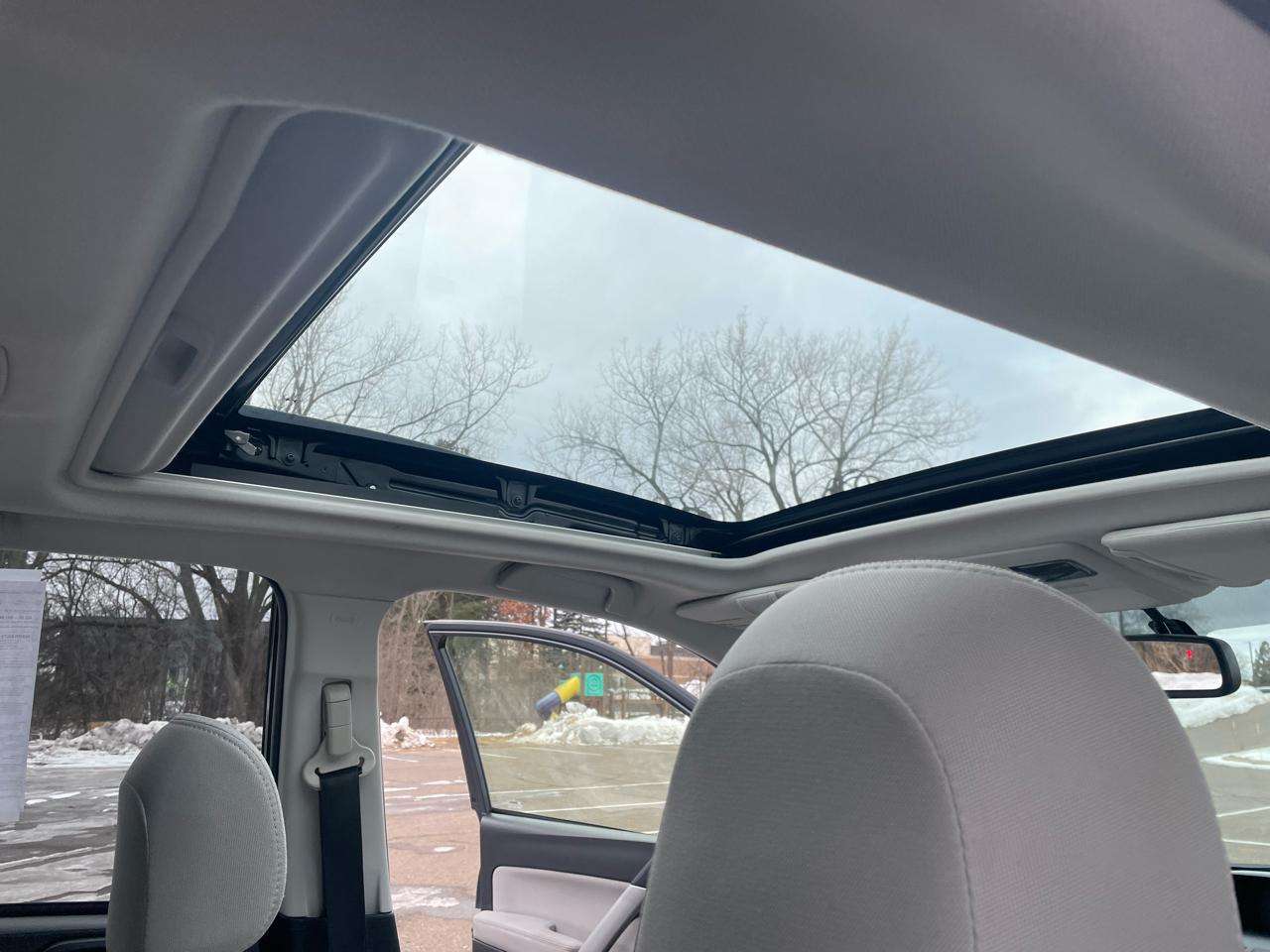 Subaru Forester 4dr Auto 2.5i Premium PZEV 2014