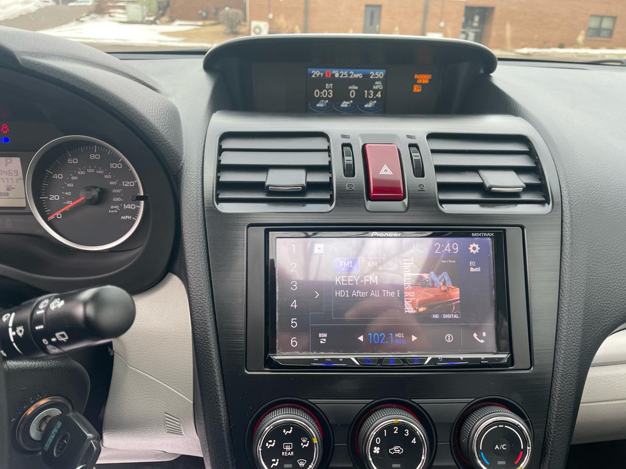 Subaru Forester 4dr Auto 2.5i Premium PZEV 2014