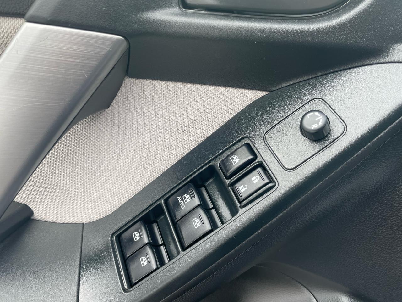 Subaru Forester 4dr Auto 2.5i Premium PZEV 2014