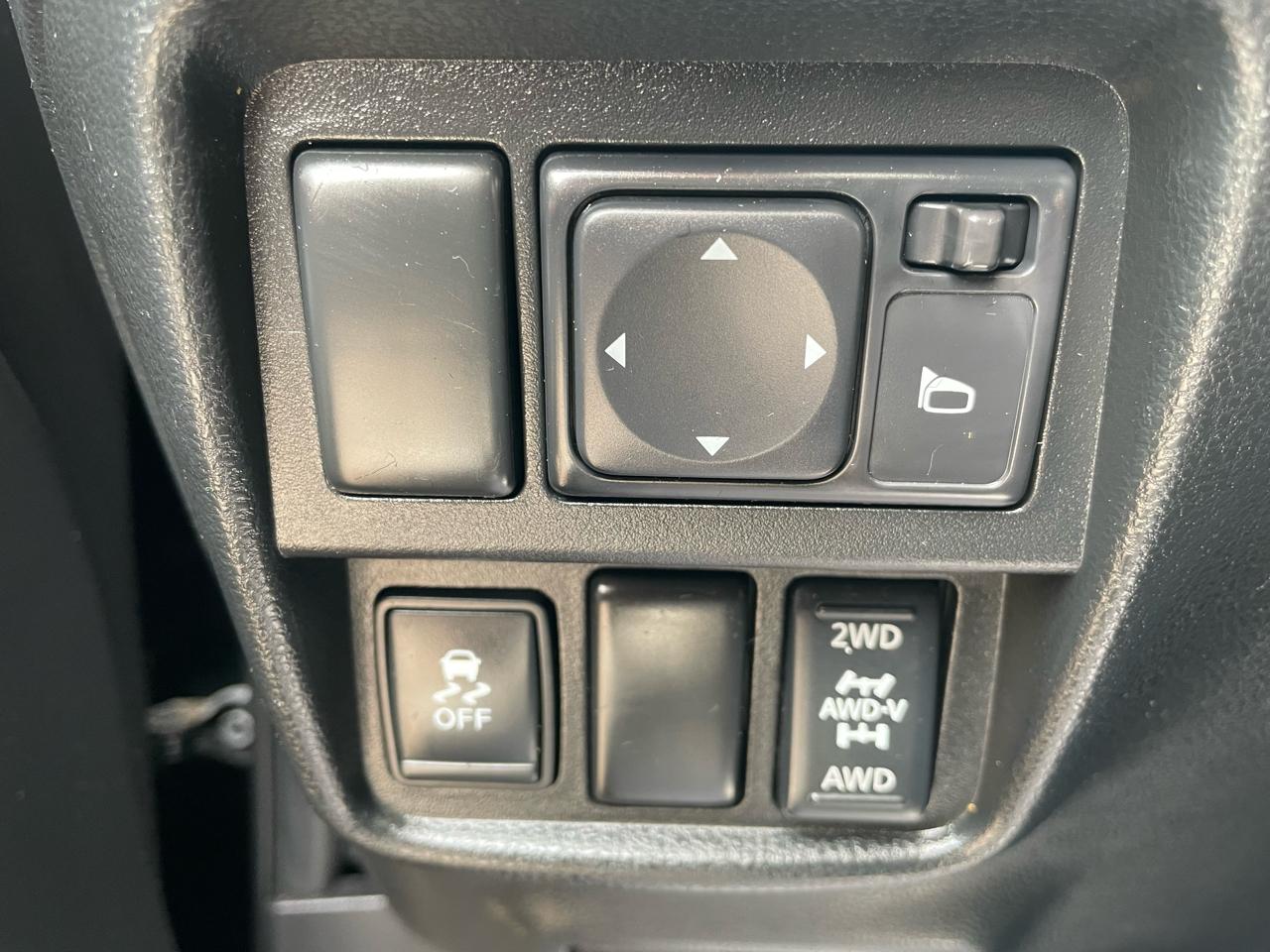 Nissan Juke 5dr Wgn CVT SL AWD 2013