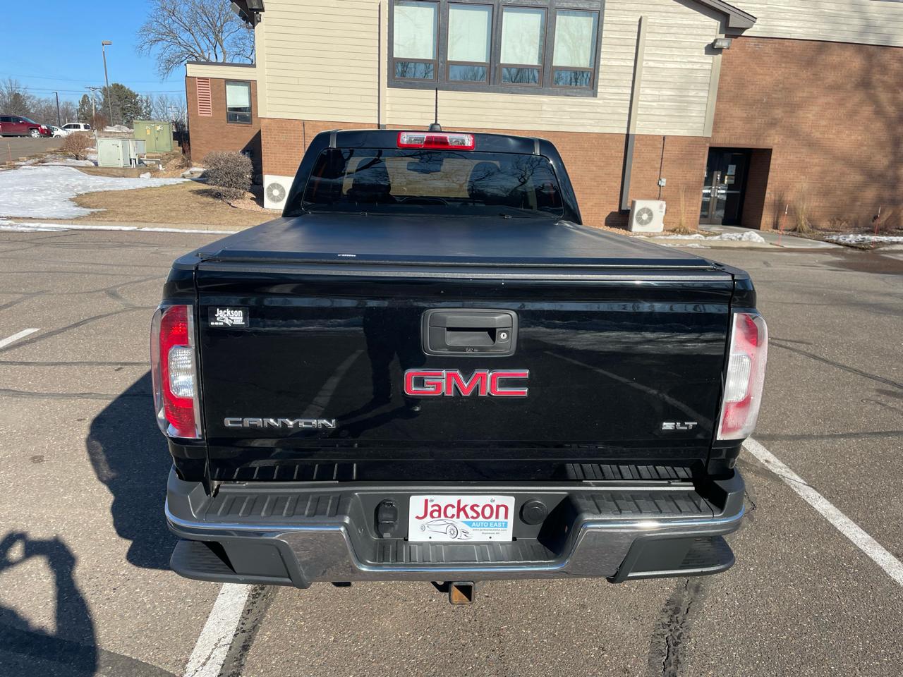 GMC Canyon 4WD Crew Cab 140.5" SLT 2015