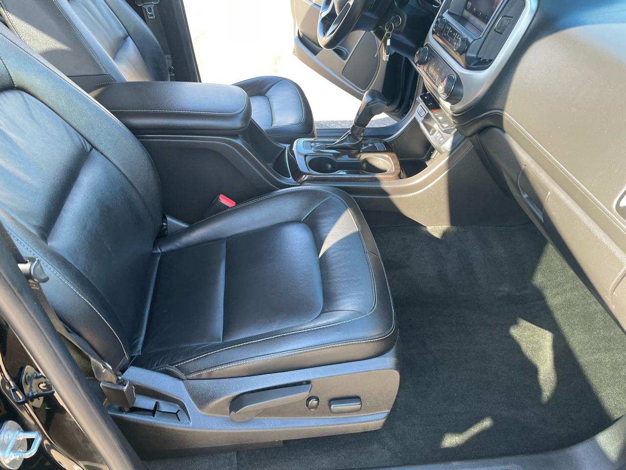 GMC Canyon 4WD Crew Cab 140.5" SLT 2015