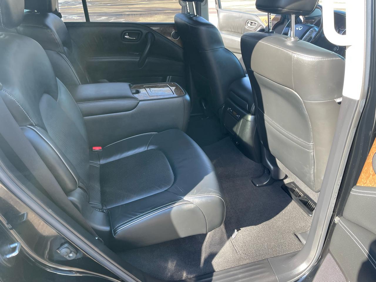 Infiniti QX80 AWD 2017