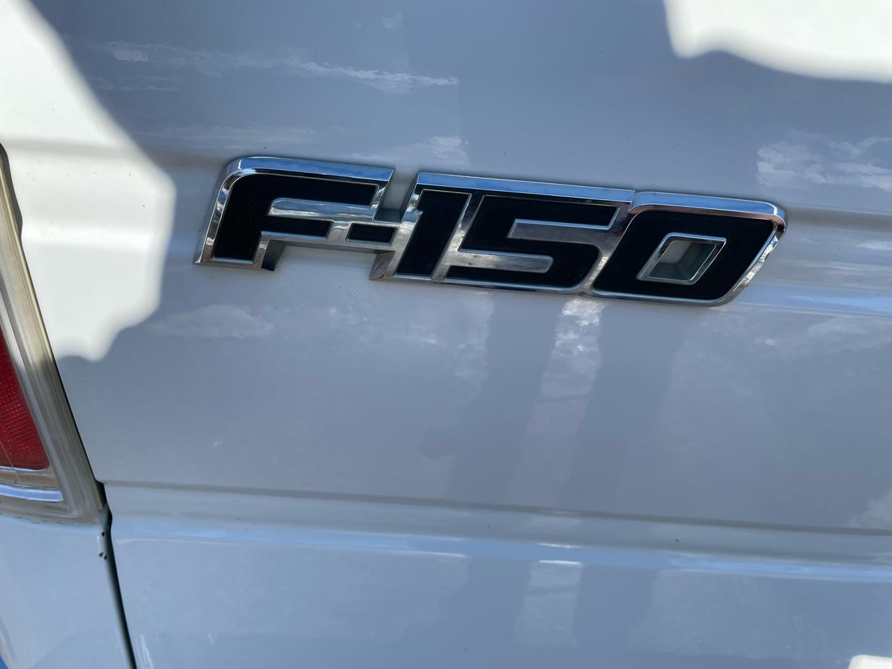 Ford F-150 4WD SuperCrew 145" Platinum 2012