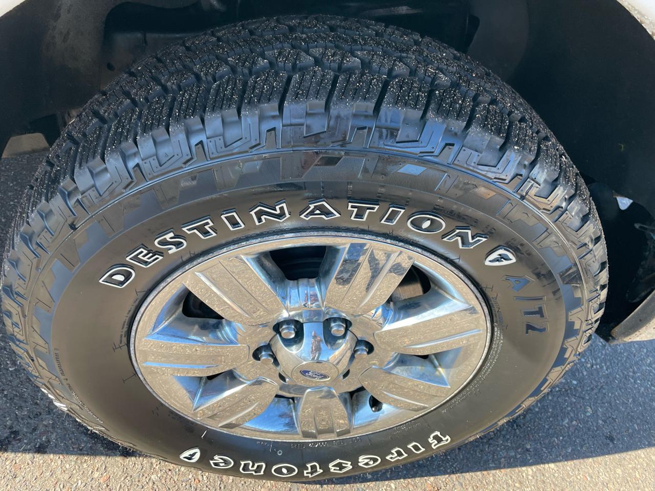 Ford F-150 4WD SuperCrew 145" Platinum 2012