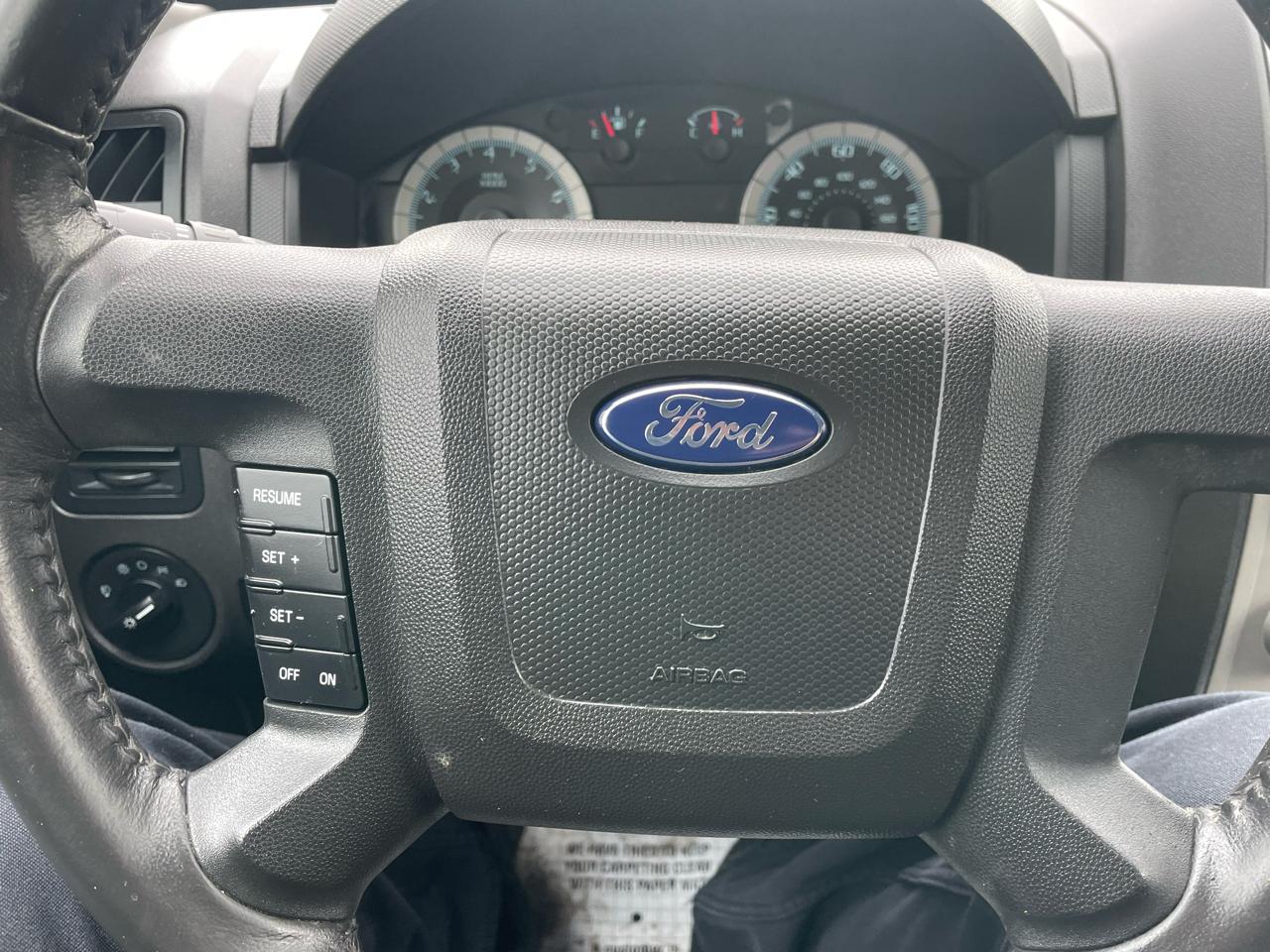 Ford Escape 4WD 4dr V6 Auto XLT 2009
