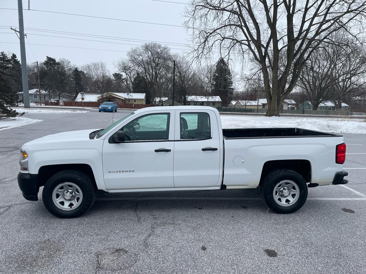 Chevrolet Silverado 1500 4WD Double Cab 143.5" Work Truck 2017