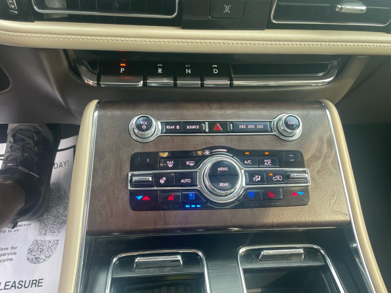 Lincoln Aviator Reserve AWD 2020