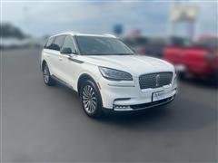 2020 Lincoln Aviator 