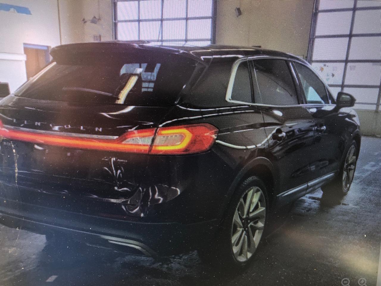 Lincoln MKX Reserve AWD 2017