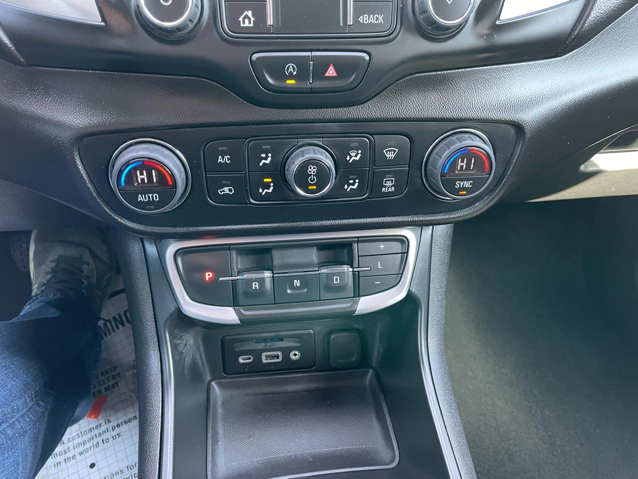 GMC Terrain AWD 4dr SLT 2023