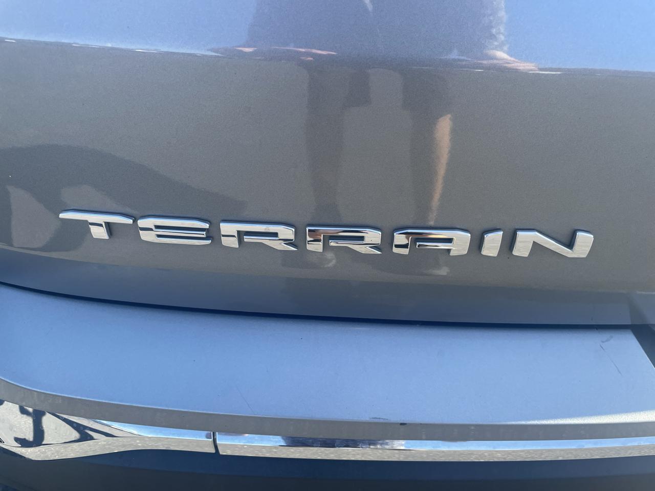 GMC Terrain photo 22