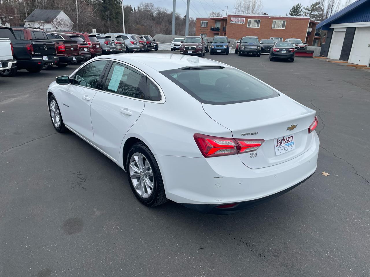 Chevrolet Malibu 4dr Sdn LT 2021