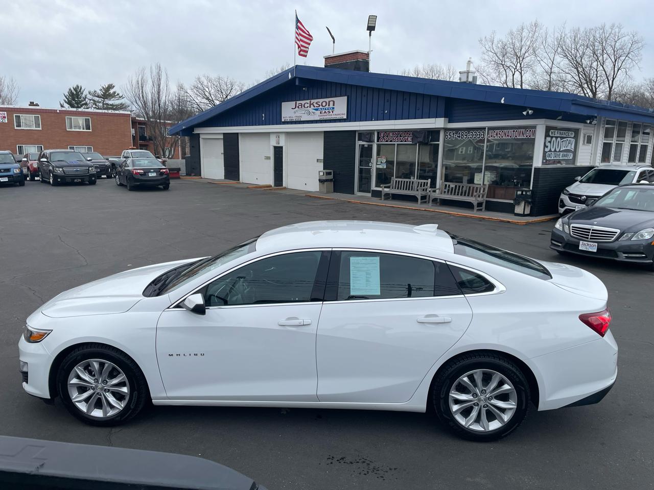 Chevrolet Malibu 4dr Sdn LT 2021