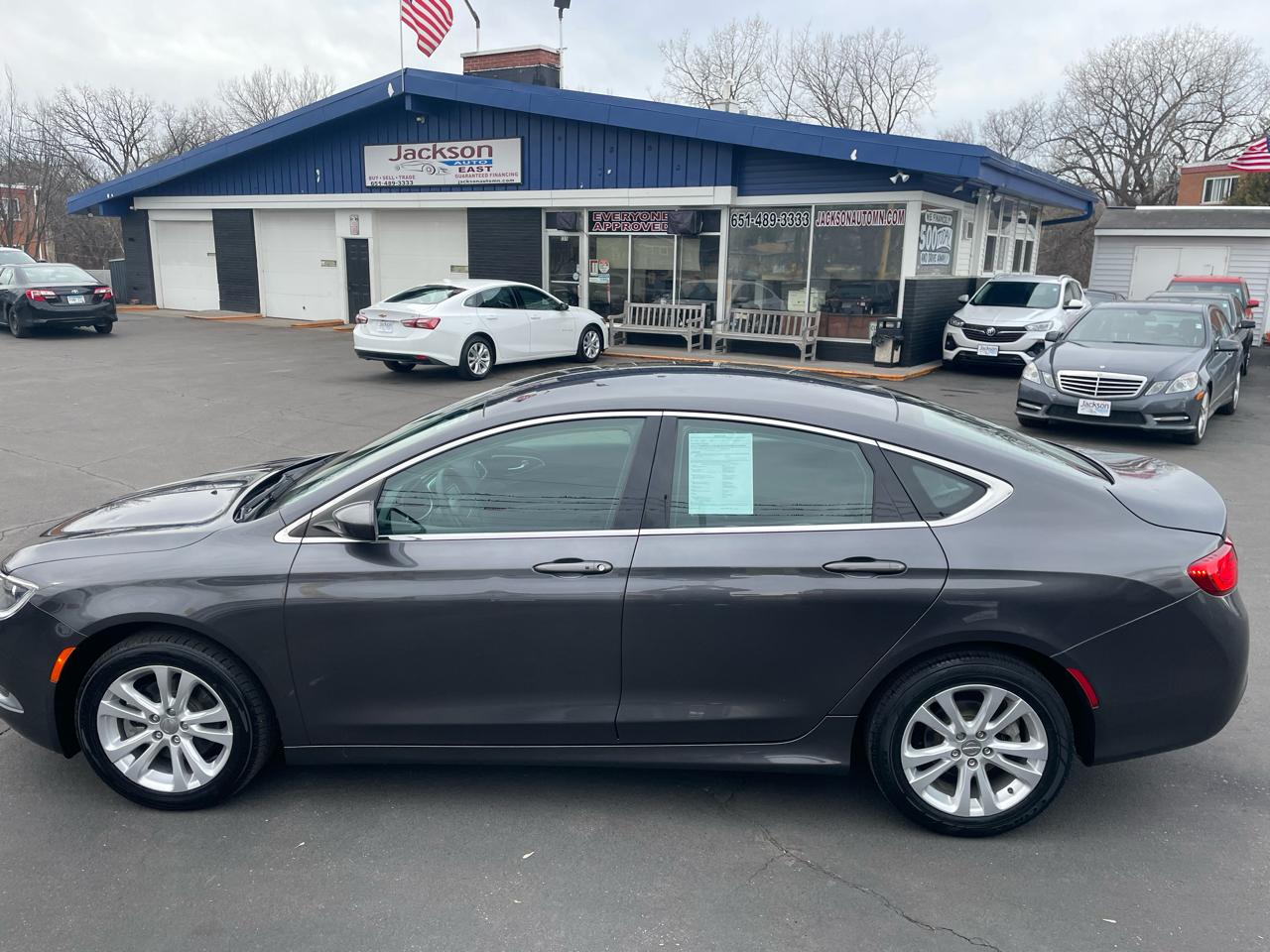 Chrysler 200 4dr Sdn Limited FWD 2015