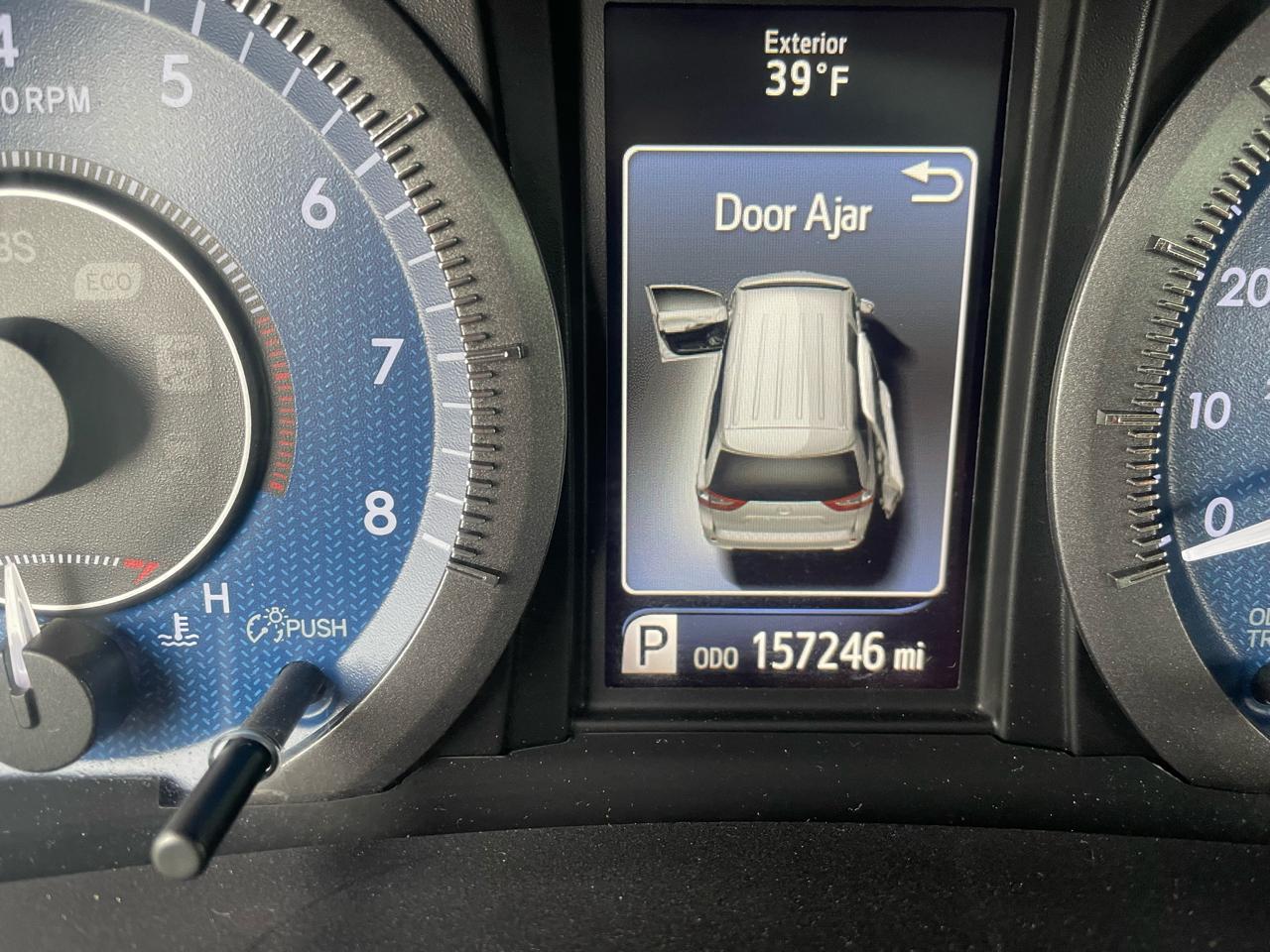 Toyota Sienna 5dr 8-Pass Van XLE Premium FWD (Natl) 2015