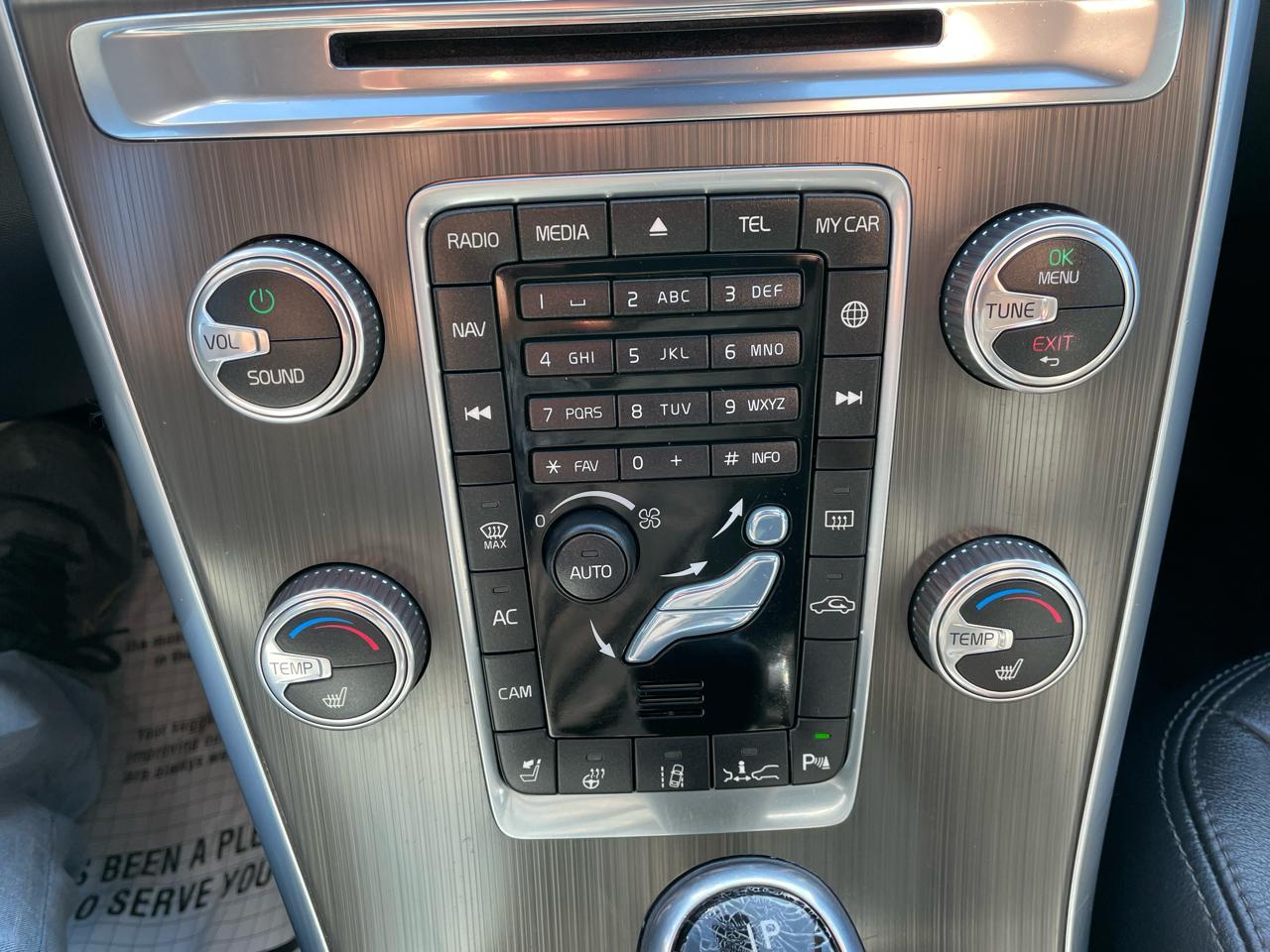 Volvo XC60 AWD 4dr T6 Platinum *Ltd Avail* 2016