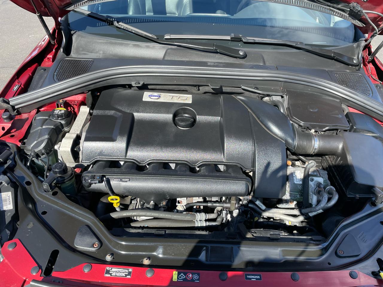 Volvo XC60 AWD 4dr T6 Platinum *Ltd Avail* 2016