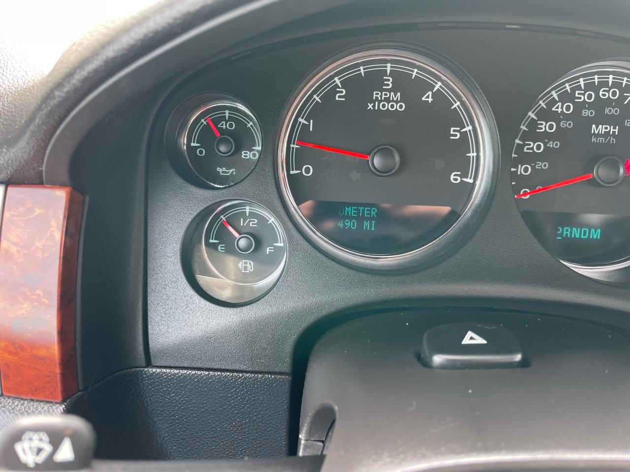 Chevrolet Avalanche 4WD Crew Cab LTZ 2013