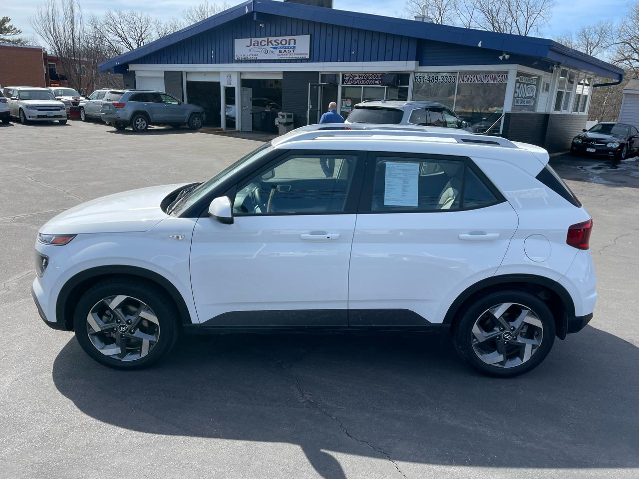 Hyundai Venue SEL IVT 2025