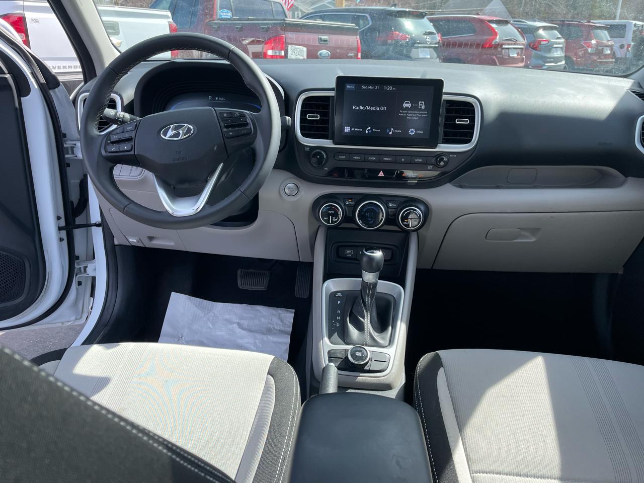 Hyundai Venue SEL IVT 2025