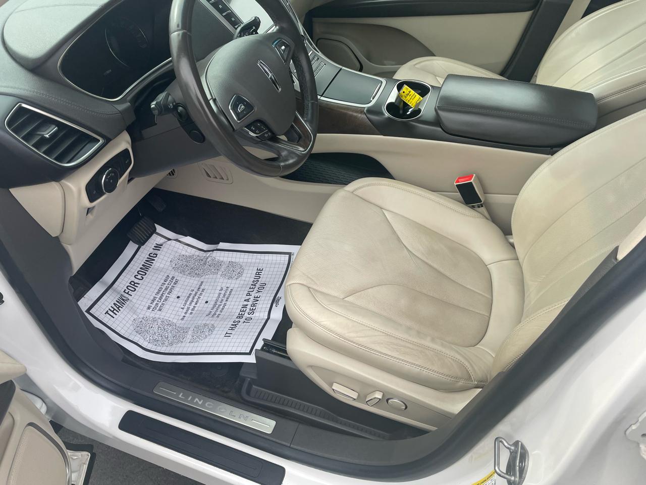 Lincoln MKX AWD 4dr Reserve 2016