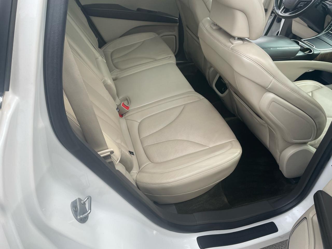 Lincoln MKX AWD 4dr Reserve 2016