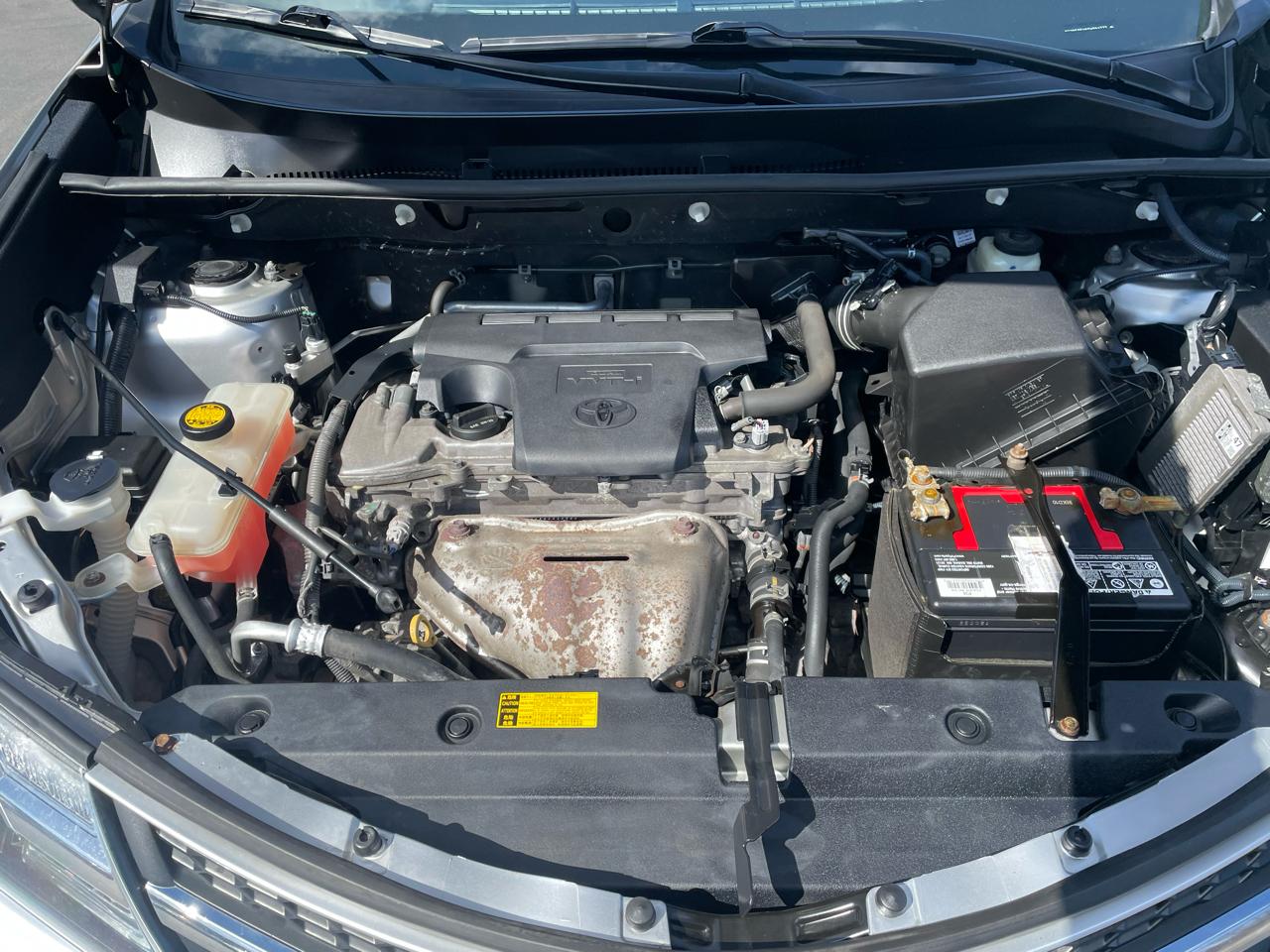 Toyota RAV4 AWD 4dr XLE (Natl) 2015