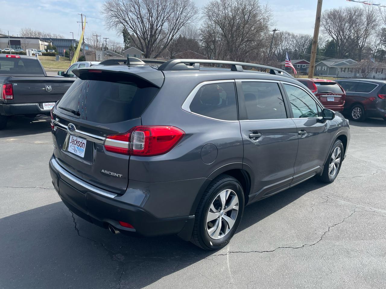 Subaru Ascent Premium 8-Passenger 2021