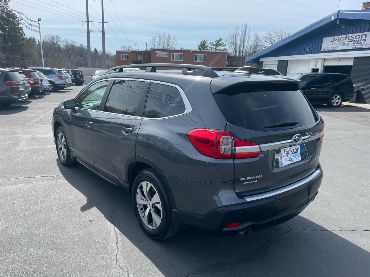 Subaru Ascent Premium 8-Passenger 2021