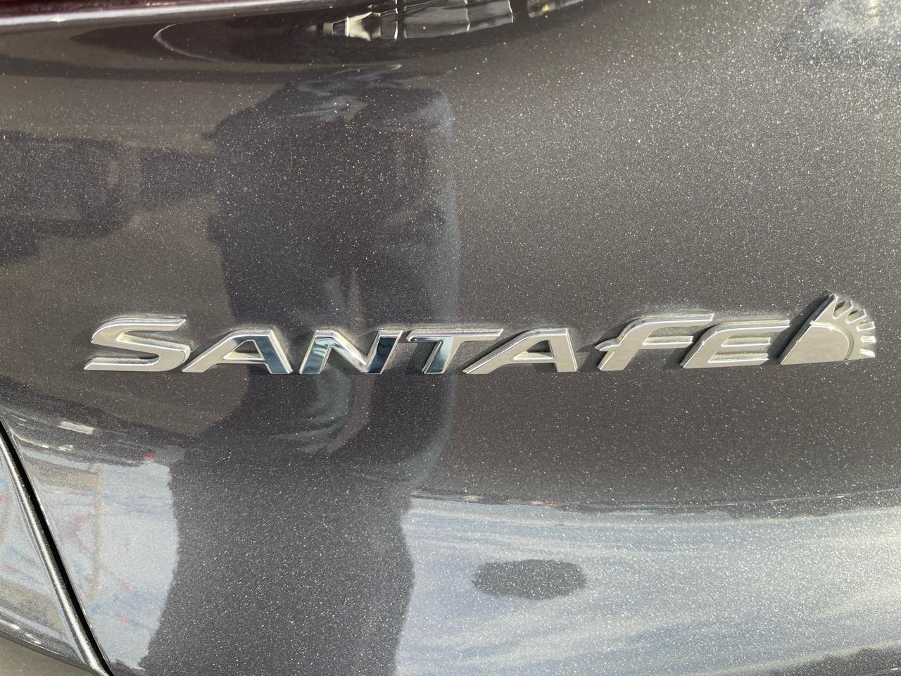 Hyundai Santa Fe SEL 2.4L Auto AWD 2020
