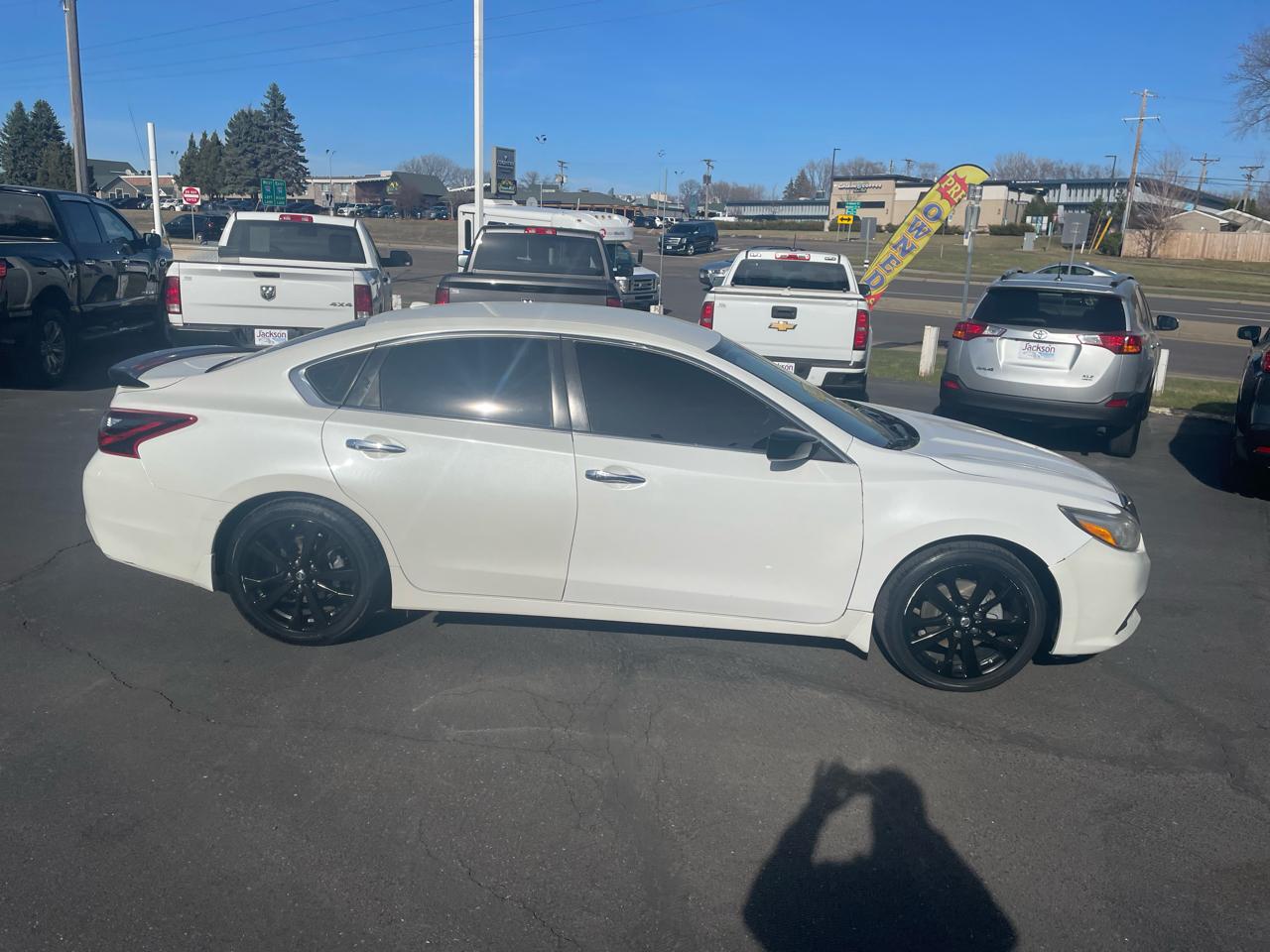 Nissan Altima 2.5 SR Sedan 2018