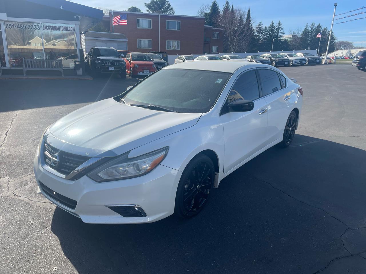 Nissan Altima 2.5 SR Sedan 2018