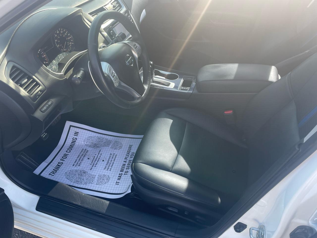 Nissan Altima 2.5 SR Sedan 2018