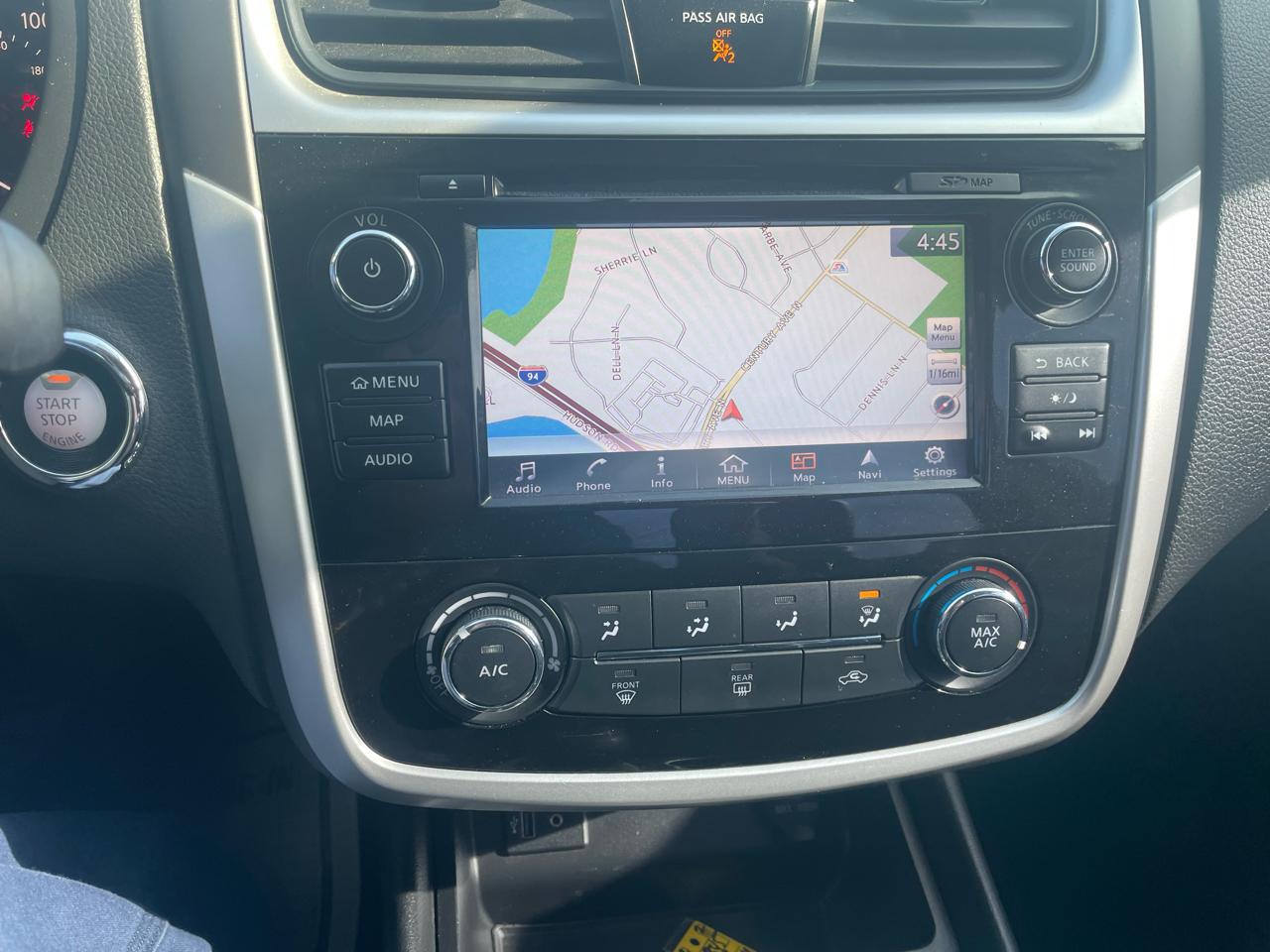 Nissan Altima 2.5 SR Sedan 2018