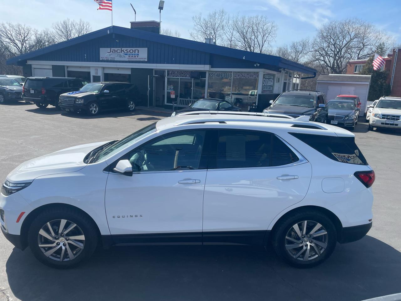 Chevrolet Equinox FWD 4dr Premier 2023