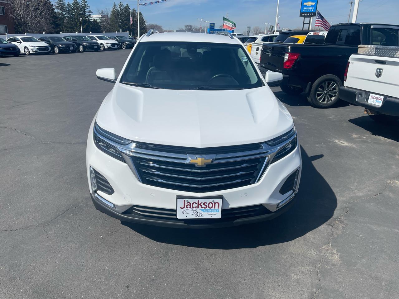 Chevrolet Equinox FWD 4dr Premier 2023